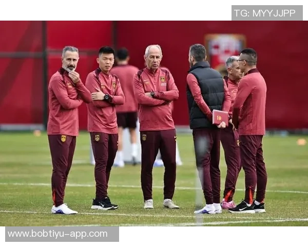 泰山队新任代理主教练确定为助教唐田将与谢文共同出席发布会