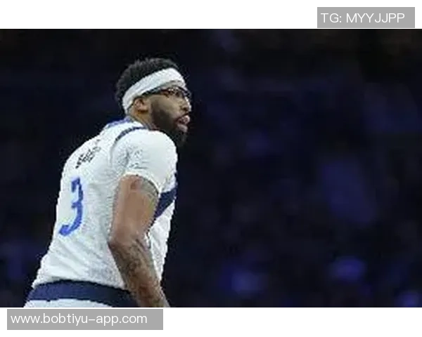 老鹰与独行侠就浓眉交易进行磋商但未达成实质性进展