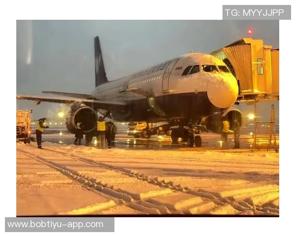 河南队航班因大雪延误六小时全队下机休息调整状态