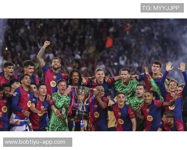 巴萨全力以赴征战国王杯莱万亚马尔佩德里德容悉数在列