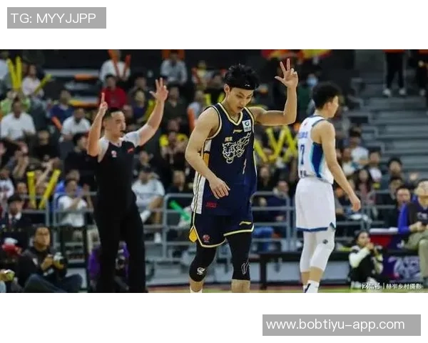 广东连胜掩盖控球人手不足徐杰伤退对球队体系影响深远